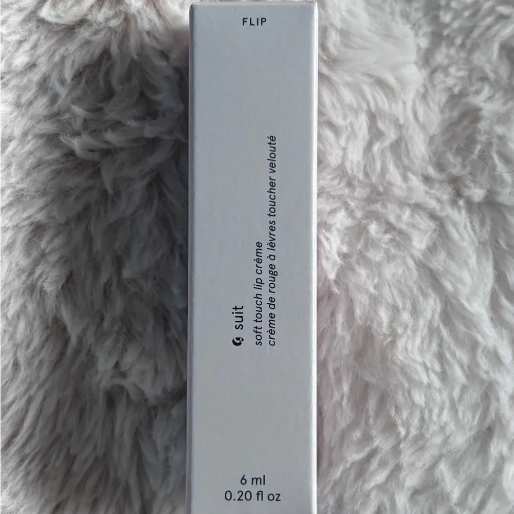 Glossier G Suit Lip Crème in the Shade Flip - .20 fl oz New in Box